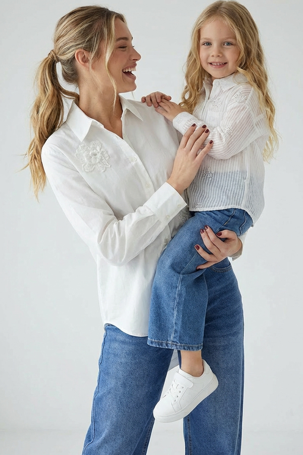 Women Barrel fit Jeans Light washed