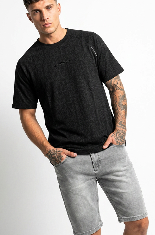men denim shorts with oversized tee